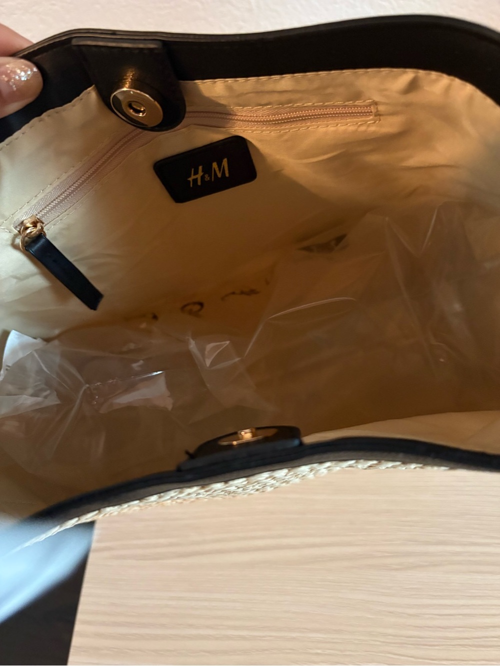 H&M  Woven Shoulder Bag - Picture 10 of 11